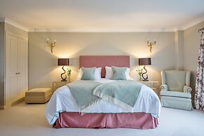 Marlborough Arms Hotel