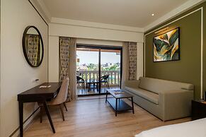 Lagoona Resort