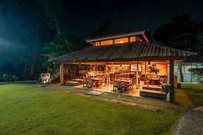 Lagoona Resort
