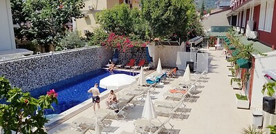Tonoz Beach Hotel