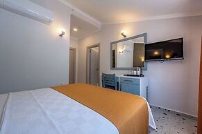 Tonoz Beach Hotel