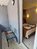 Tonoz Beach Hotel