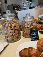 Hotel El Homs Palace