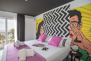 Casual Pop Art Hotel