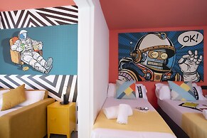 Casual Pop Art Hotel