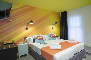 Casual Pop Art Hotel