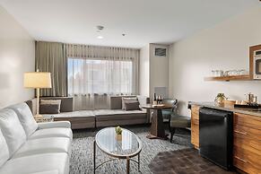 The Oxford Hotel Bend