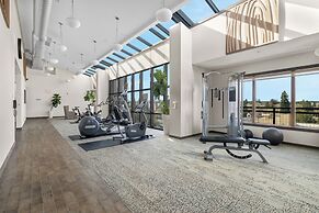 The Oxford Hotel Bend