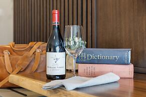 The Oxford Hotel Bend