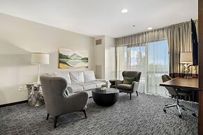 The Oxford Hotel Bend