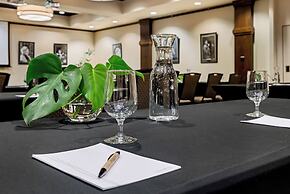 The Oxford Hotel Bend