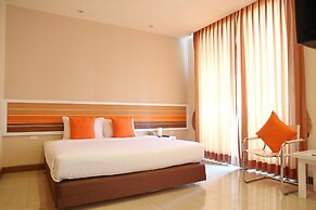 Imm Hotel Thaphae Chiang Mai