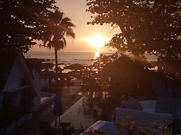 Ocean Breeze Resort Khao Lak