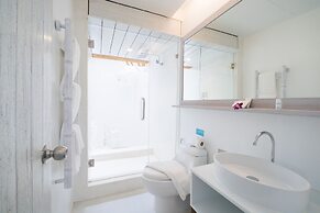 Ocean Breeze Resort Khao Lak
