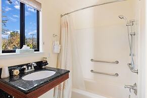 West Sonoma Inn & spa