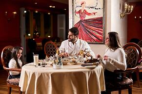 Kempinski Nile Hotel Cairo