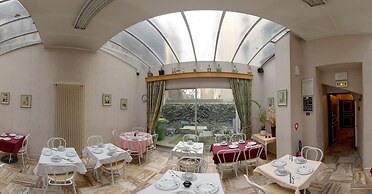 Hotel Le Clos d'Alésia