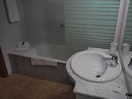 Aguilas de los Collados