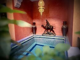 Riad Lapis-Lazuli