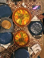 Riad Lapis-Lazuli