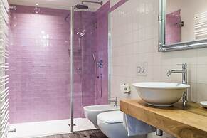 Villa Italia Luxury Suites and Apartments