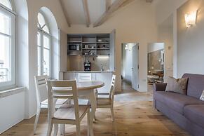 Villa Italia Luxury Suites and Apartments