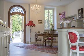 Villa Italia Luxury Suites and Apartments