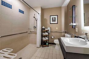 Cambria Hotel Ft Lauderdale, Airport South & Cruise Port