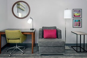 Hampton Inn & Suites Winston-Salem/University Area, NC