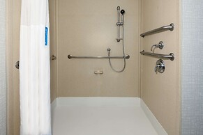 Hampton Inn & Suites Winston-Salem/University Area, NC
