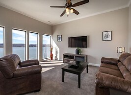 D'Monaco Luxury Resort