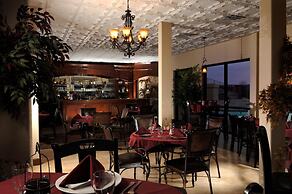 D'Monaco Luxury Resort