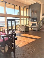 D'Monaco Luxury Resort