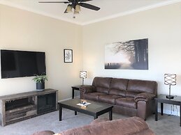 D'Monaco Luxury Resort