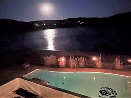 D'Monaco Luxury Resort