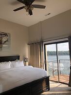 D'Monaco Luxury Resort