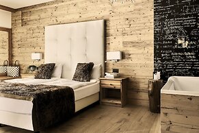 Boutique Hotel and Chalets Salvadori