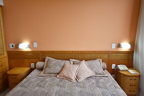 Alice Vitoria By Nobile