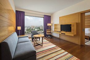 Courtyard by Marriott Gurugram Downtown