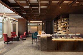 Courtyard by Marriott Gurugram Downtown