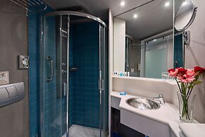 Kyma Suites Beach Hotel