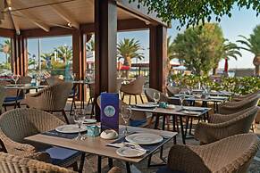 Kyma Suites Beach Hotel
