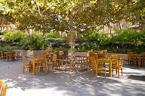 Sueno Hotels Beach Side