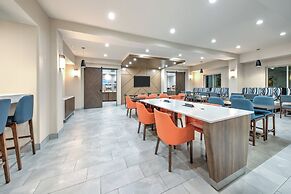 Holiday Inn Express Hotel & Suites DALLAS WEST by IHG