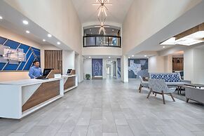 Holiday Inn Express Hotel & Suites DALLAS WEST by IHG