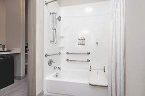 Holiday Inn Express Hotel & Suites DALLAS WEST by IHG