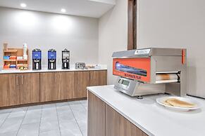 Holiday Inn Express Hotel & Suites DALLAS WEST by IHG