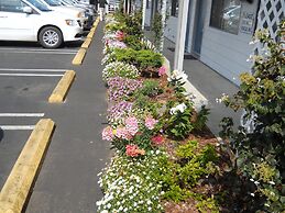 Super 8 by Wyndham Florence OR