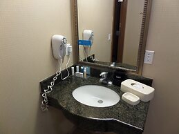 Hampton Inn & Suites Bakersfield/Hwy 58, CA