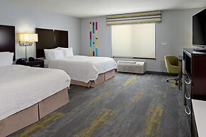 Hampton Inn & Suites Bakersfield/Hwy 58, CA